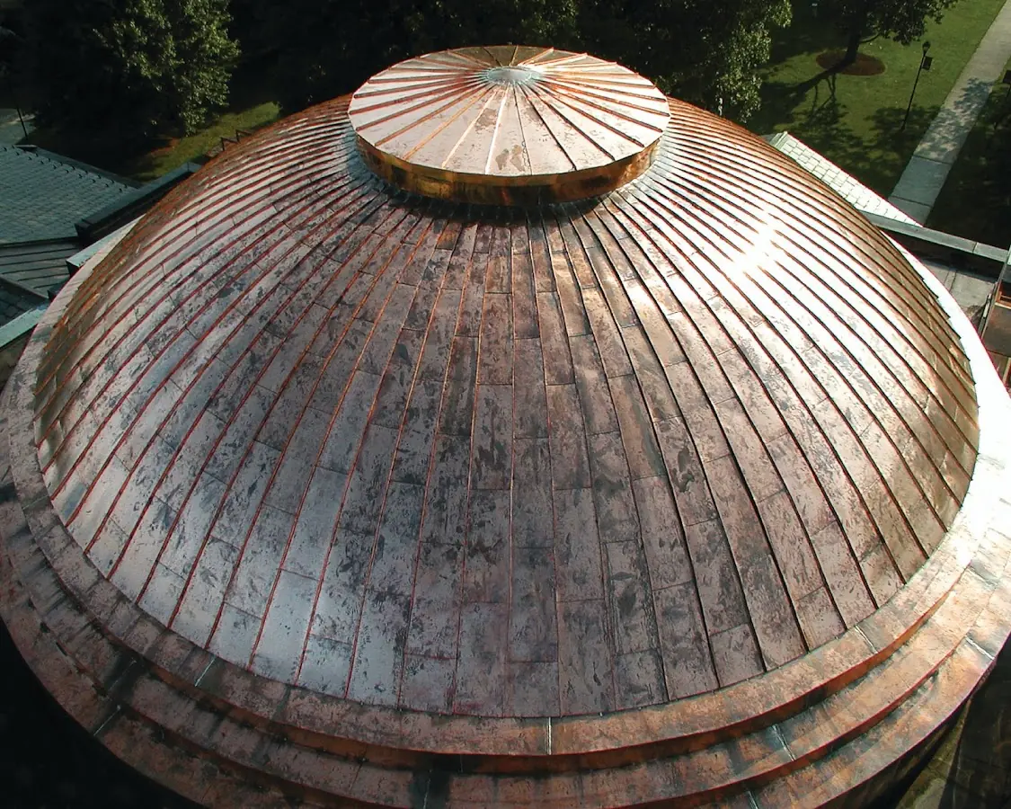 Craftsman Roofing crew installing a new roof in Lincolnia